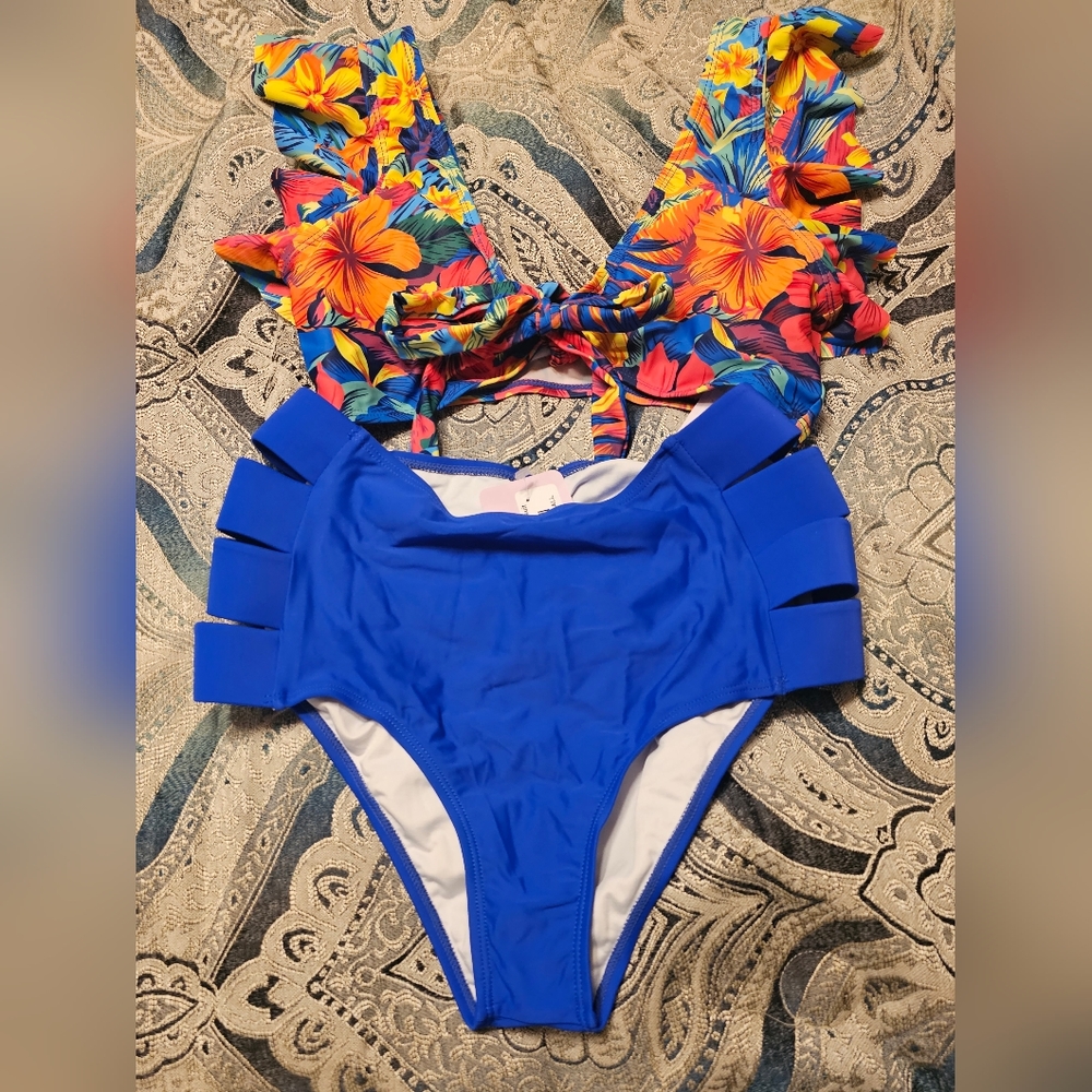 2 piece swim suit